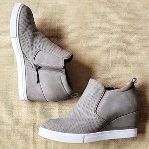 Susina Light Grey Faux Nubuck Wedge Sneaker